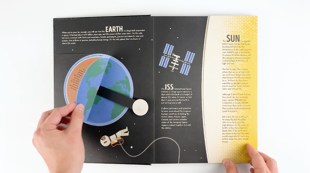 The Sun and the Planets | A 3-D Book - Solar System with Pop-Ups