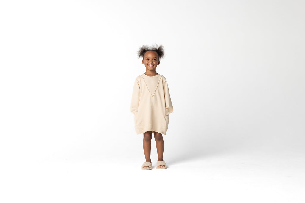 Girls Shift Dress With Patch Pockets in Beige Brushed Knit l OM687