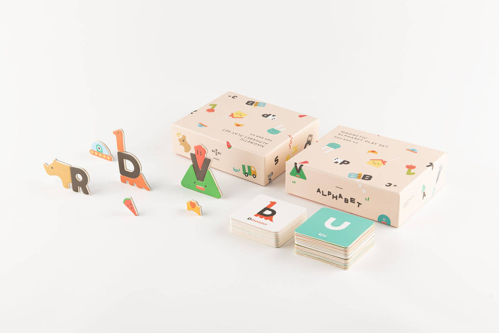 Oioiooi - Magnetic Alphabet Play Set