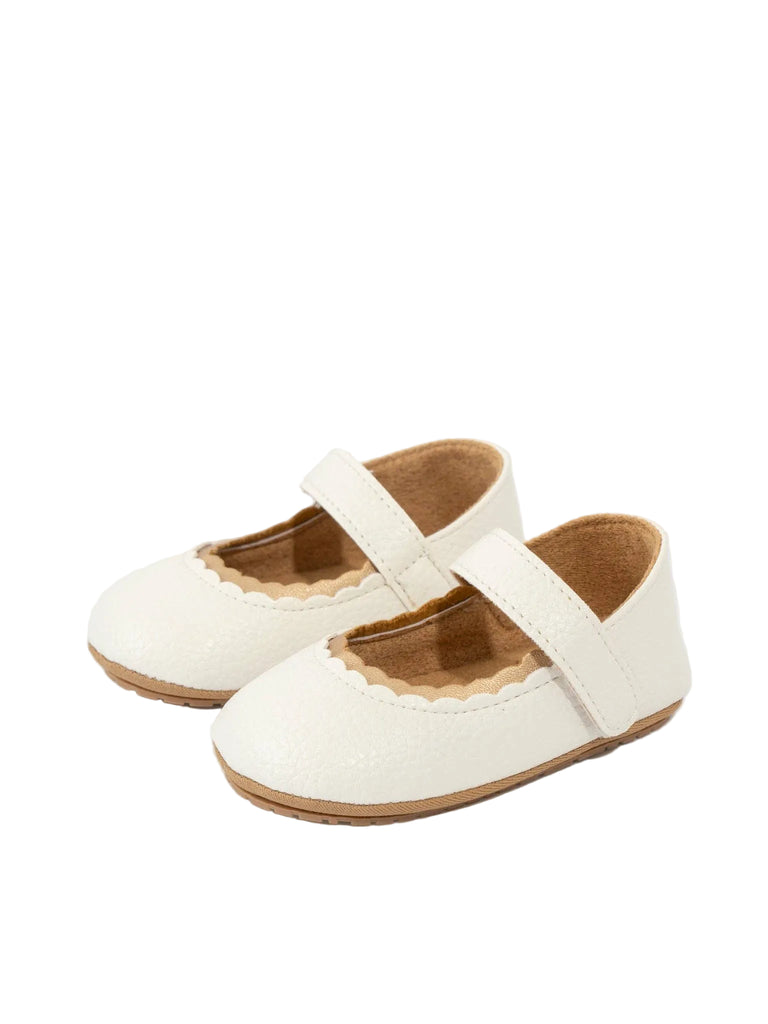 Baby Scalloped Toe Mary Jane Shoe | White