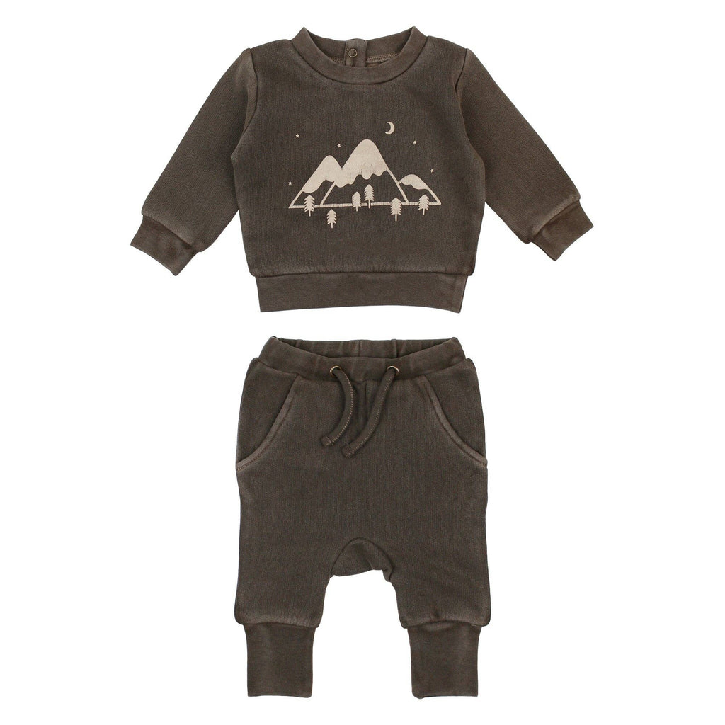 Organic Cozy Graphic Sweatshirt & Jogger Set | Bark Mountains