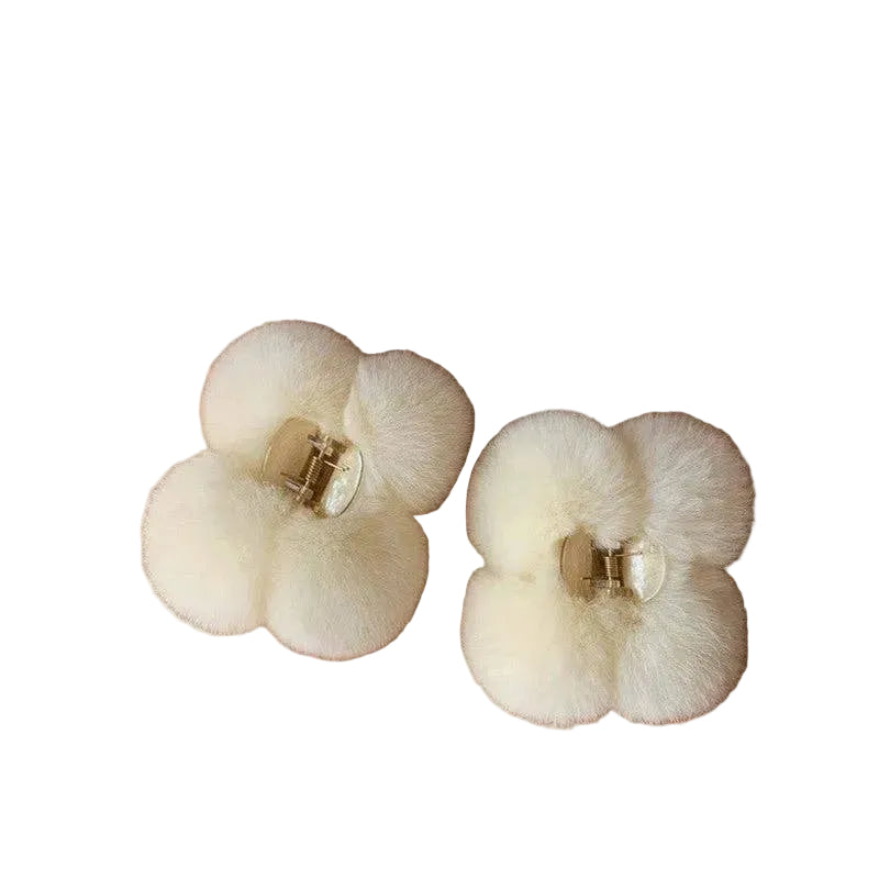 Fur Claw Clip | Cream
