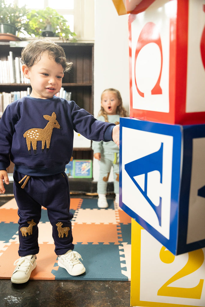 Recycled Cotton Fawn Sweatshirt | Navy