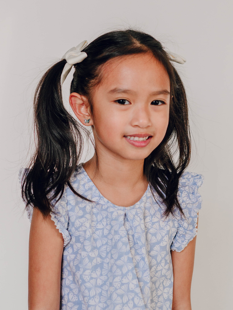 Girls Pinwheel Bow 2 piece set | White