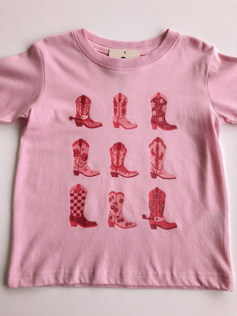 Boots Tee | Pink
