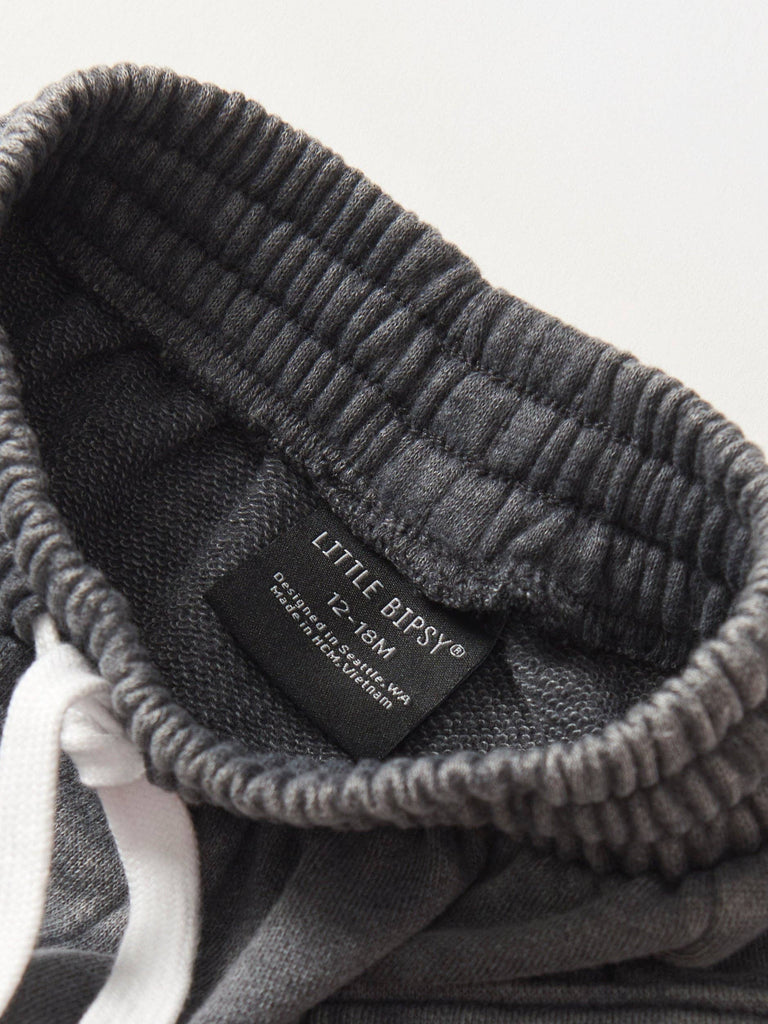 Raw Edge Cargo Short | Charcoal Wash