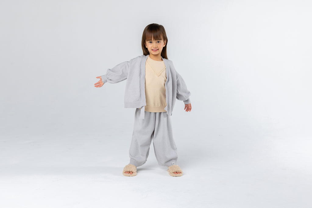 Kids Full Sleeve Cardigan in Light Grey Brushed Knit l OM682