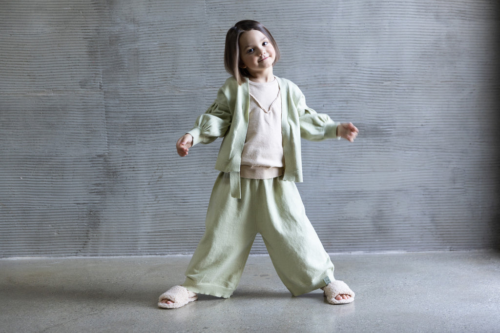 Kids Wide Pull-On Pants in Mint Brushed Knit l OM681