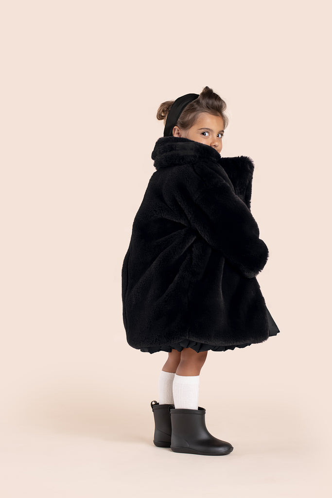 Kids Faux Fur Coat l Black OM635