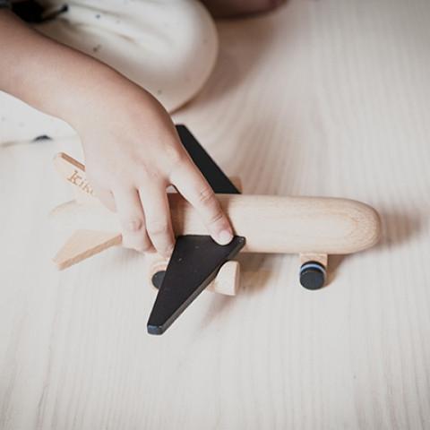 Hikoki Wooden Friction Plane | Natural + Black